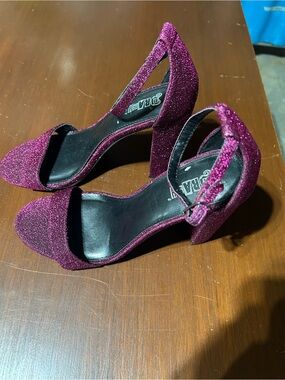Brash Glitter Ankle-Strap Heels in Magenta